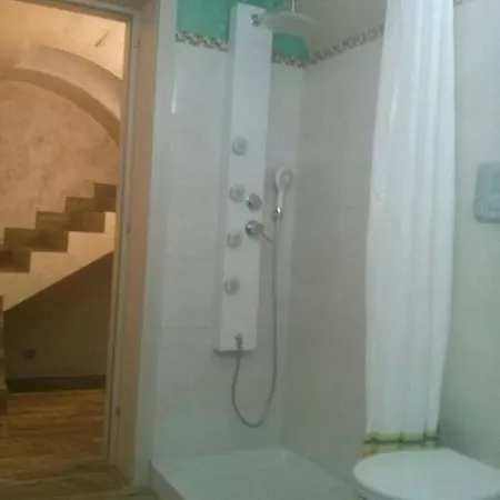 Casa Denni 3*